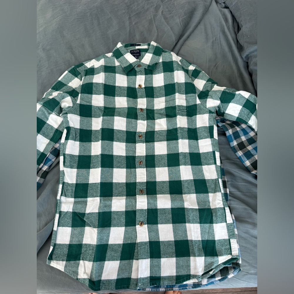 J.crew long sleeve men’s flannel style shirt size Small NWT